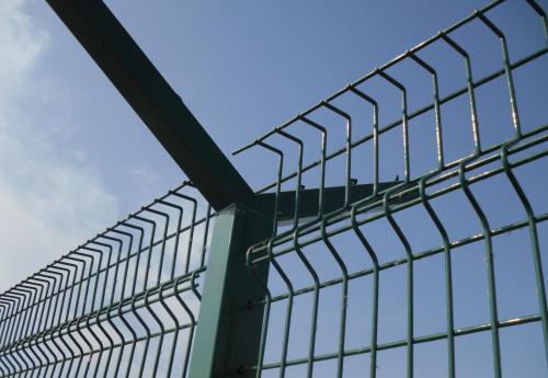 铁岭护栏网厂家：打造安全隔离屏障
